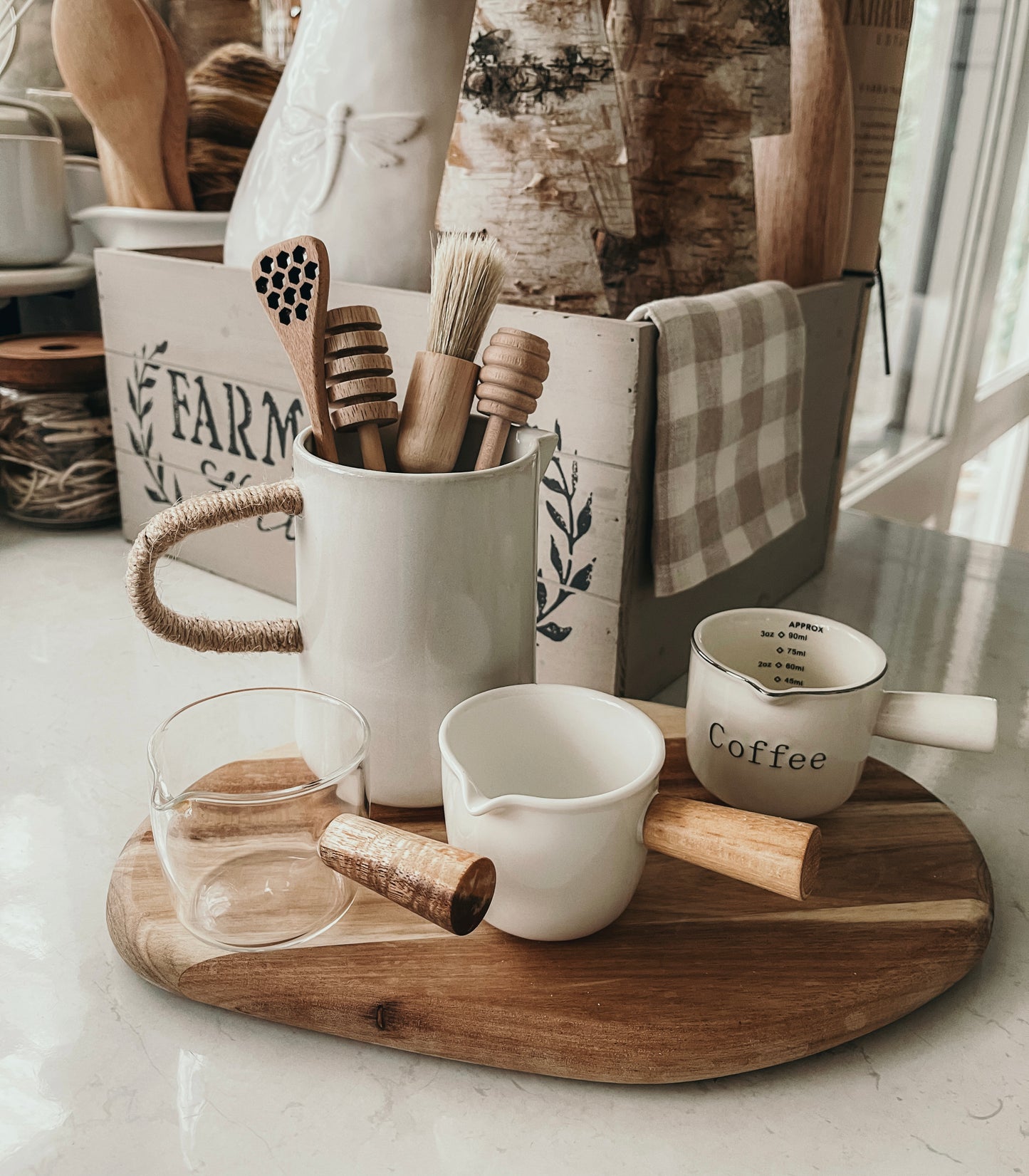 Ceramic & glass measuring cup