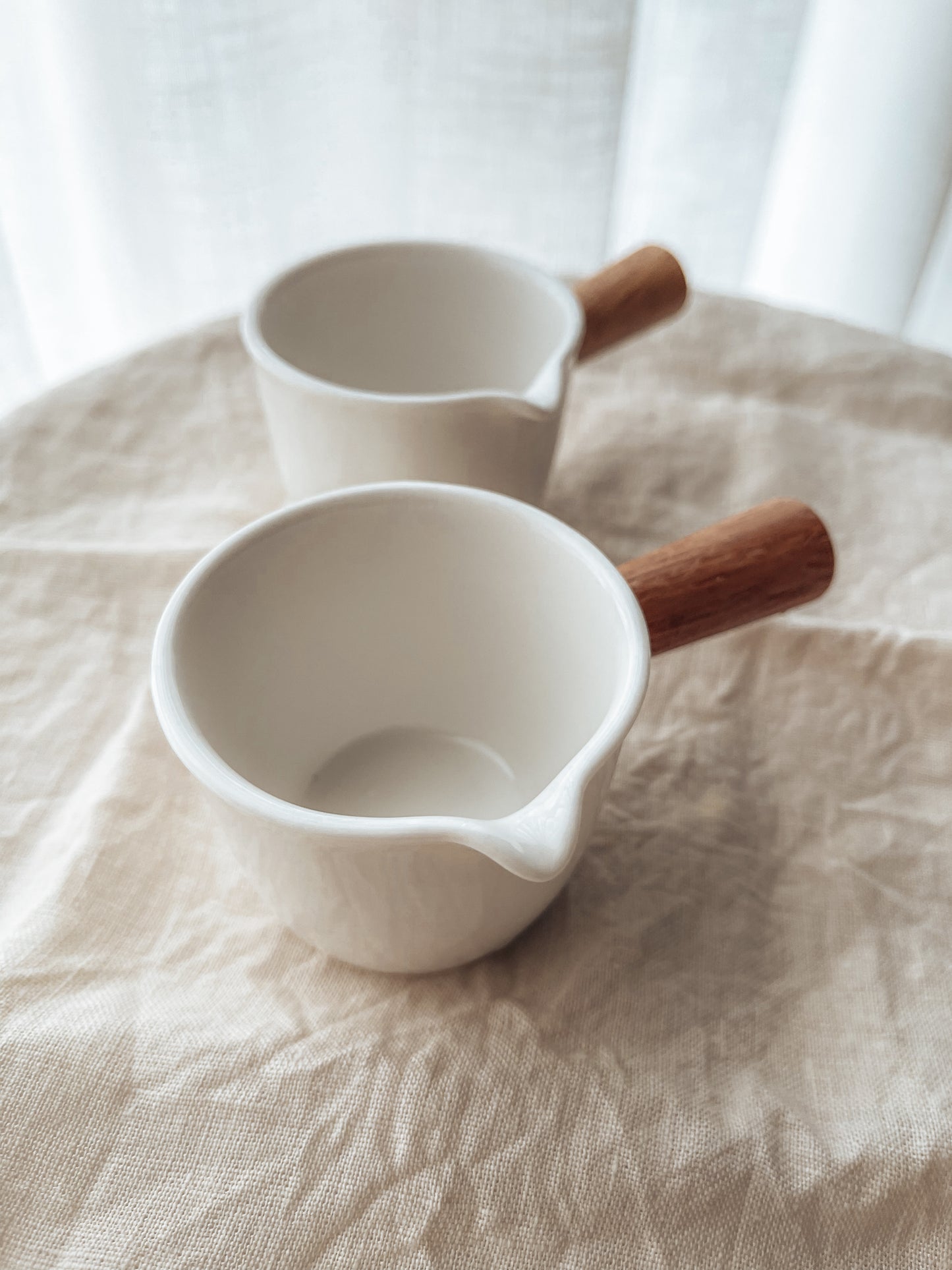 Ceramic & glass measuring cup