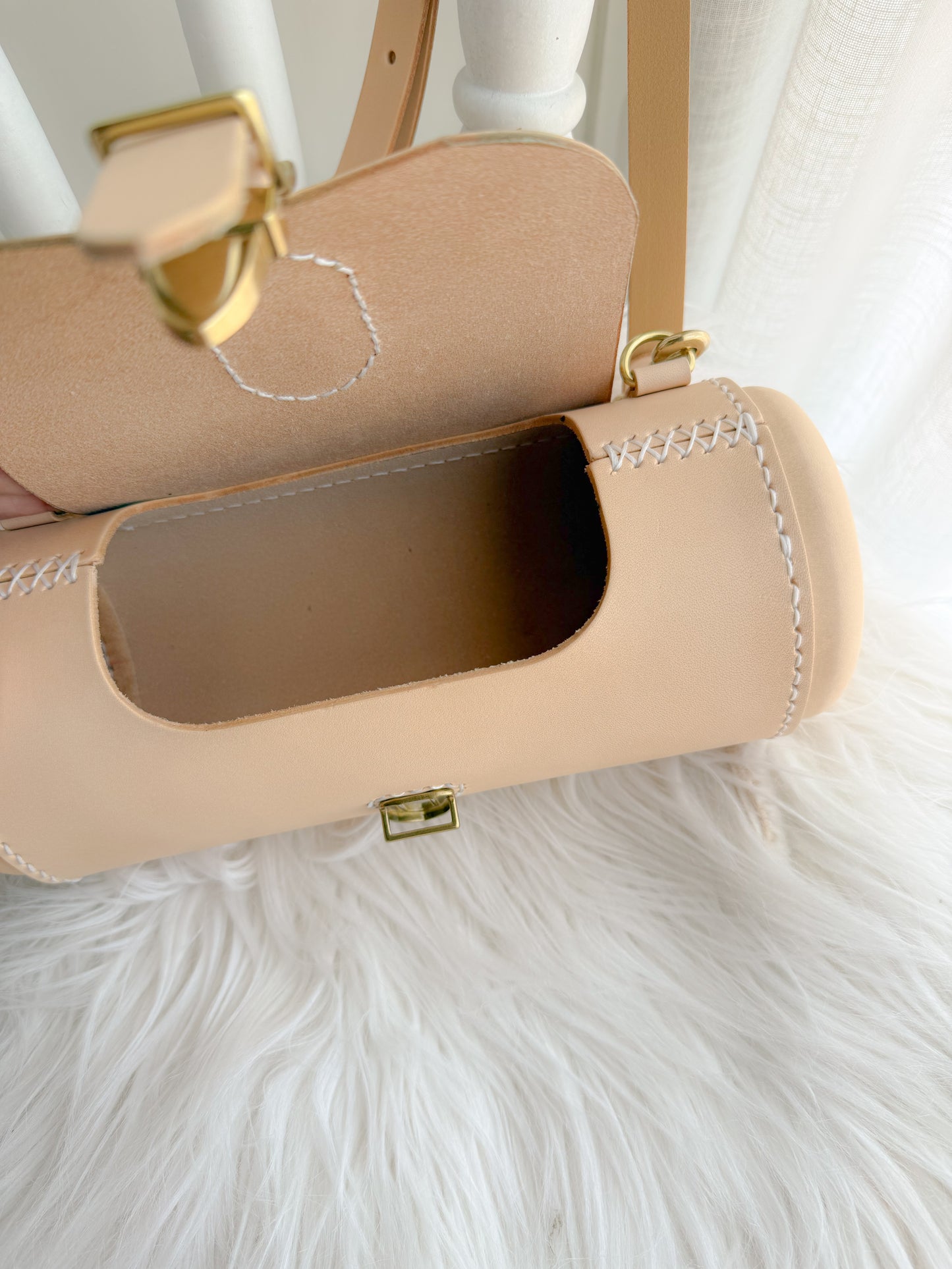 Hazel Barrel Bag